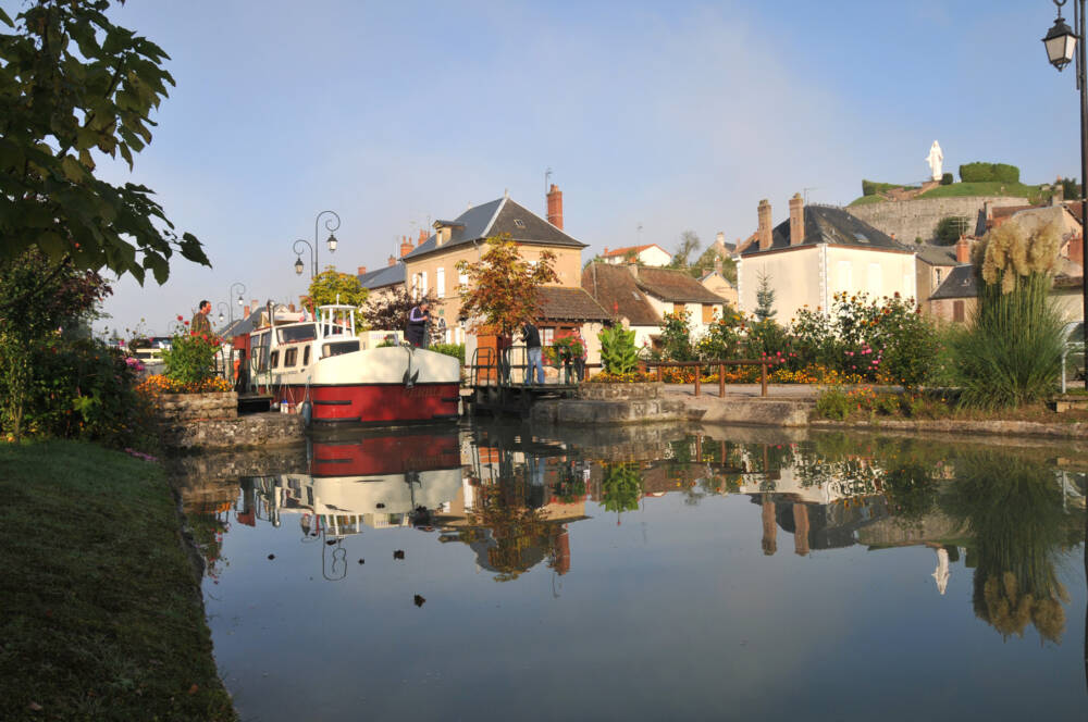 d05 - Rives du Morvan Tourisme