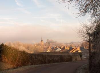 Vue hivernale sur Moulins - Rives du Morvan Tourisme